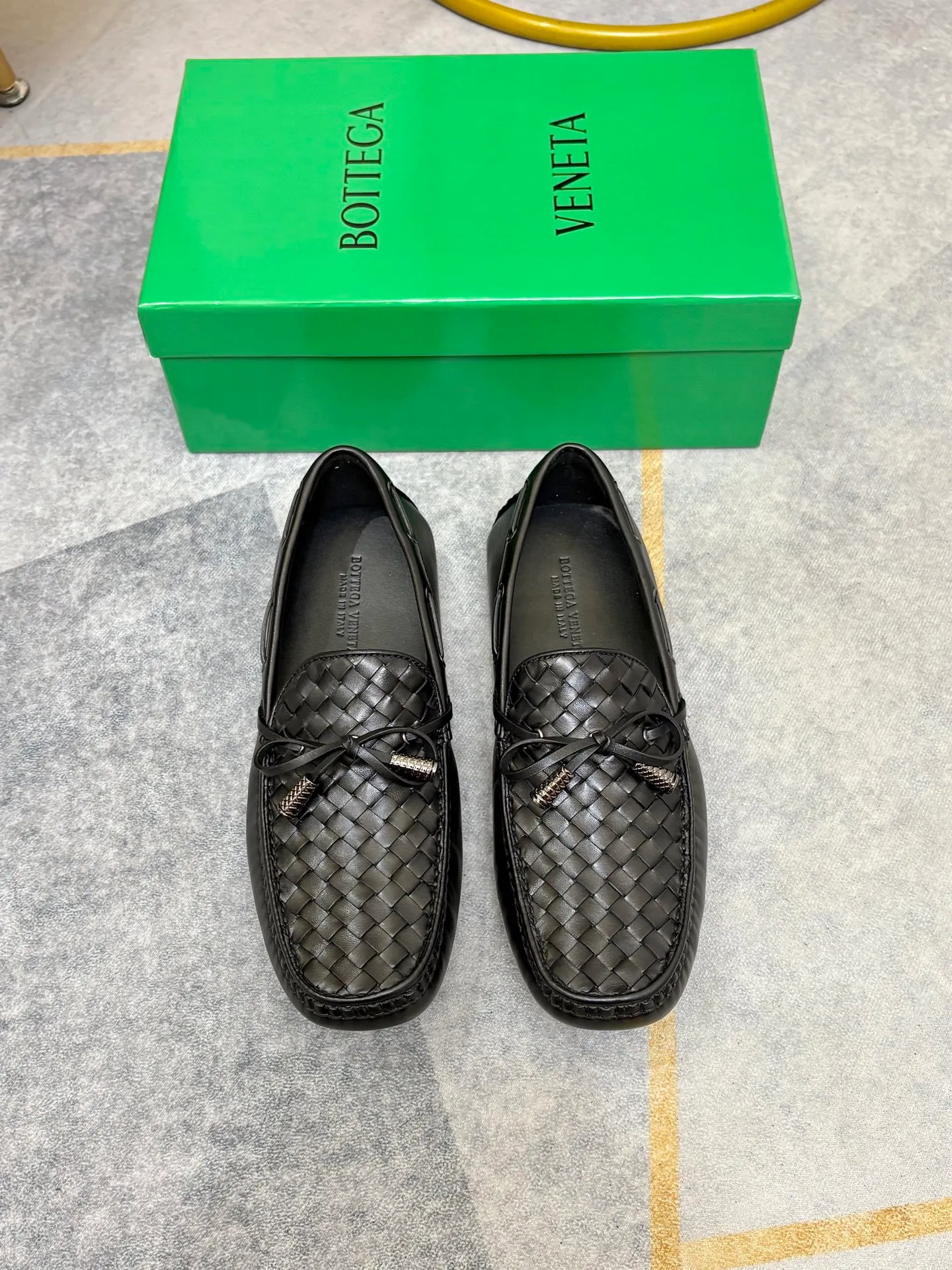 P420💰 (Niu Li + Niu Pad) [BV] The latest hot style‼ ️Casual men's shoes, uppers imported first-layer cowhide ➕Full imported cowhide lining✔️Exquisite workmanship, excellent foot feel, special rubber soles✔️, cool and fashionable, the latest fashion, fashionable outsole, hurry up.  Code number: 38-44 (can be customized to 37.45, non-refundable)